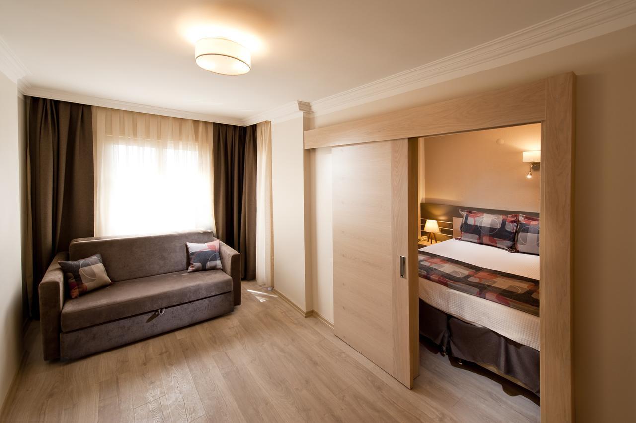 Atrium Apart Otel Altinyunus Buitenkant foto